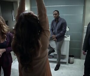 Chelle Ramos hot - Shades of Blue S03E05 (2018)