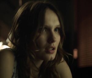 Ana Girardot sexy – Les Revenants S01E06-S02E01