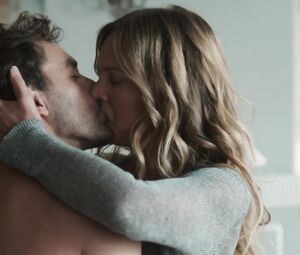 Sophie Prégent nude – Les 3 p’tits cochons 2 (2016)