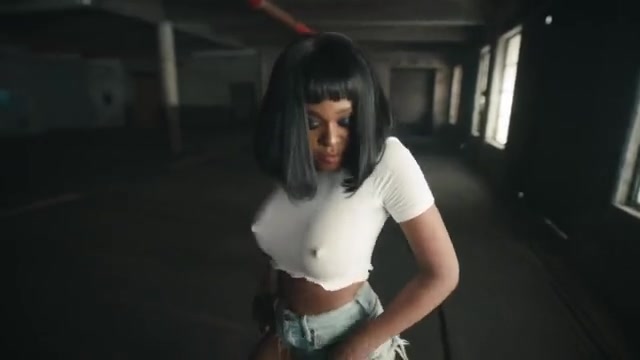 640px x 360px - Azealia Banks sexy music - Anna Wintour (2018) Â» Nude Celebs ...