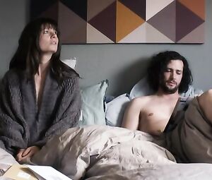 Vera Bommer nude - Seitentriebe S01E04 (2018)