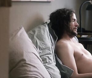Vera Bommer nude - Seitentriebe S01E04 (2018)