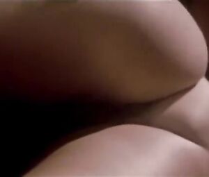 The Erotic Dreams Cleopatra - Threesome Sex (1985)