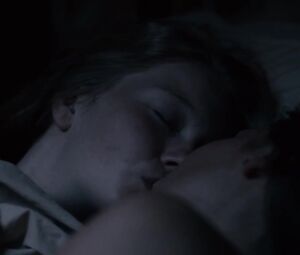 Die Familie - Lesbian Sex Movie