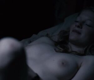 Die Familie - Lesbian Sex Movie