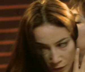 Guardami - Lesbian Sex Movie