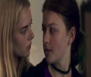 Short Lesbian scene - Bad Girl