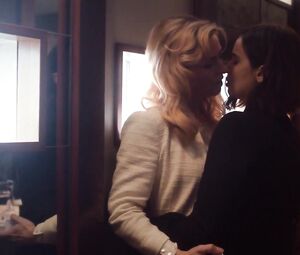 Stella Blómkvist - Hot Lesby Scene