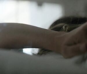 Shortwave - Solo Girl Scene