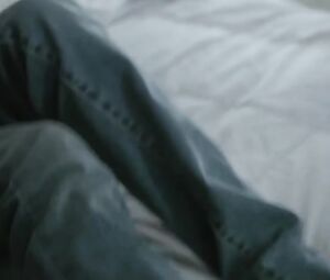 Shortwave - Solo Girl Scene