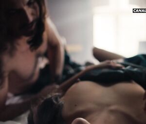 Maddison Jaizani nude - Versailles s03e06 (2018)
