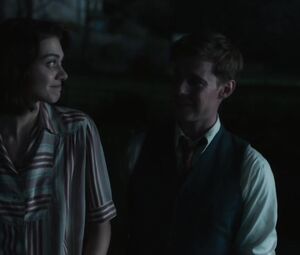 Emma Appleton naked - Traitors s01e01 (2019)