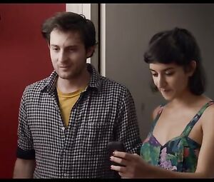 Lucie Borleteau, Sara Rastegar - La greve des ventres (2012)