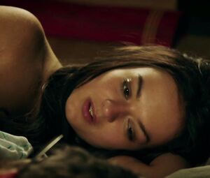 Michelle Barthel nude - Eine Braut kommt selten allein (2017)