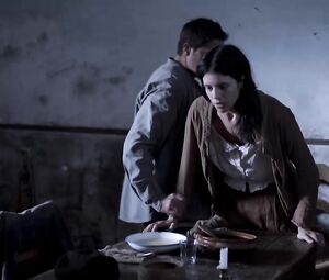 Miranda Gas nude - Laia (2016)