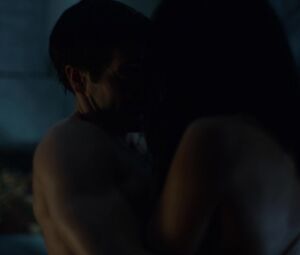 Zawe Ashton, Rene Russo nude - Velvet Buzzsaw (2019)