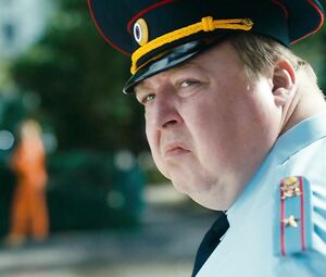 Yuliya Khlynina nude - Tolko ne oni  (2018)