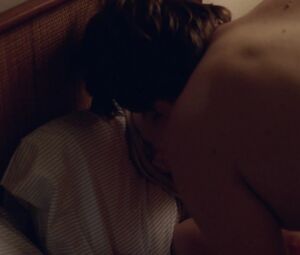 Madeline Wise naked - Crashing s03e03 (2019)