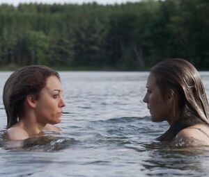 Anna Kendrick, Blake Lively nude - A Simple Favor (2018)