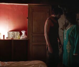 Lola Creton nude - Devoilees (2018)