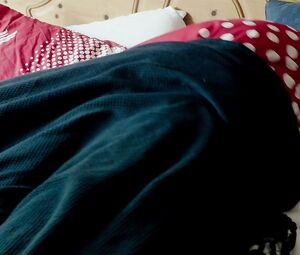 Jemima Kirke nude - Wild Honey Pie! (2018)