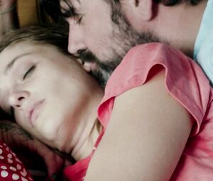 Jemima Kirke nude - Wild Honey Pie! (2018)