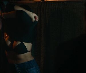 Niss Mya nude- Amin (2018)