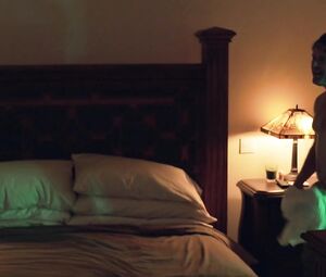 Breeda Wool nude - Driven s01e08 (2018)