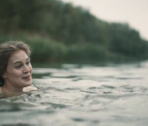 Nina Gummich, Alicia von Rittberg nude - Lotte am Bauhaus (2019) Video
