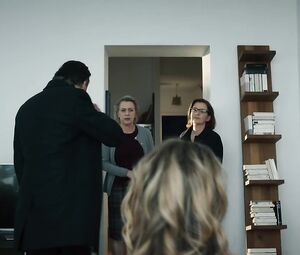 Lisa Wagner nude - Kommissarin Heller s01e09 (2019)