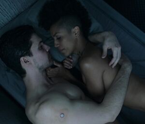 Dominique Tipper nude - The Expanse s03e06 (2018)