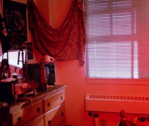 Edy Williams, Natalie Main, Ann Chatterton, Judith Geller - Classic Nude Scenes - Hellhole (1985)