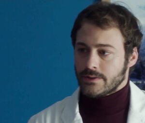 Agnes Soral nude - HP s01e04 (2018)