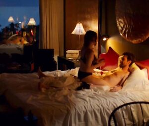 Andrea Duro nude - Perdoname Senor s01e03 (2017)