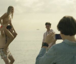 Juliette Bettencourt, Eva Hatik nude - Vingt-Cinq S1 (2018)