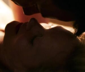 Anna Schudt naked - Eltern allein zu Haus s01e03 (2017)