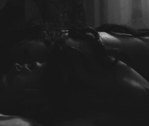 Jessy Moravec naked - Lasst die Alten sterben (2017)