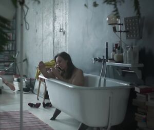Marta Malikowska nude - Slepnac od Swiatel s01e01 (2018)