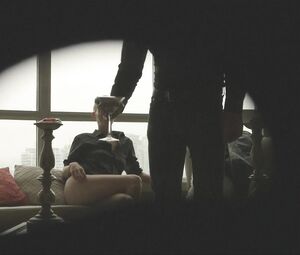 Tirra Dent, Lesli Brownlee nude - Glass (2015)