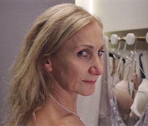 Deborah Leiser-Moore nude - Fitting (2018)
