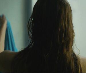 Irina Martynenko nude - Proigrannoe mesto (2018)