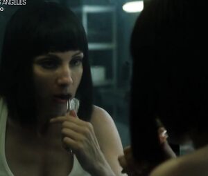 Georgina Amoros, Itziar Castro, Berta Vazquez nude - Vis a Vis s04e04 (2019)