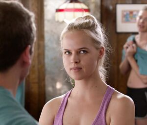 Maddie McCormick naked - Shameless s09e09 (2019)