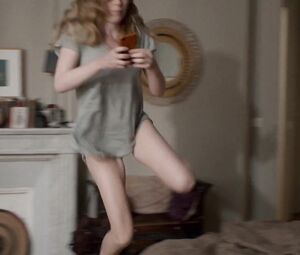 Valerie Bonneton, Isabelle Carre nude - Garde alternee (2017)