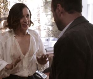 Nathalie Odzierejko nude - Sam-s03e02e06 (2019)