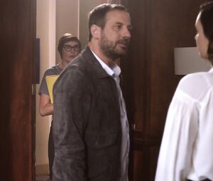 Nathalie Odzierejko nude - Sam-s03e02e06 (2019)