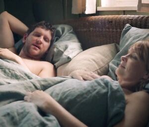 Laura Tonke nude - Bist du glucklich (2018)