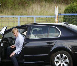 Erika Starkova nude - Most! s01e04 (2019)