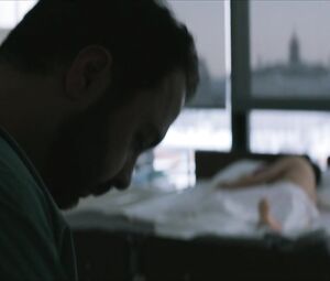 Maxime D.-Pomerleau nude - Prends-moi (2014)