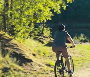 Esther Lubadika, Celeste Buckingham, Stepanka Fingerhutova nude - Bajkeri (2017)